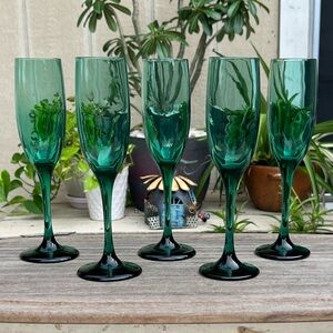 Vintage Set of 5 Libbey Juniper Champagne Flutes